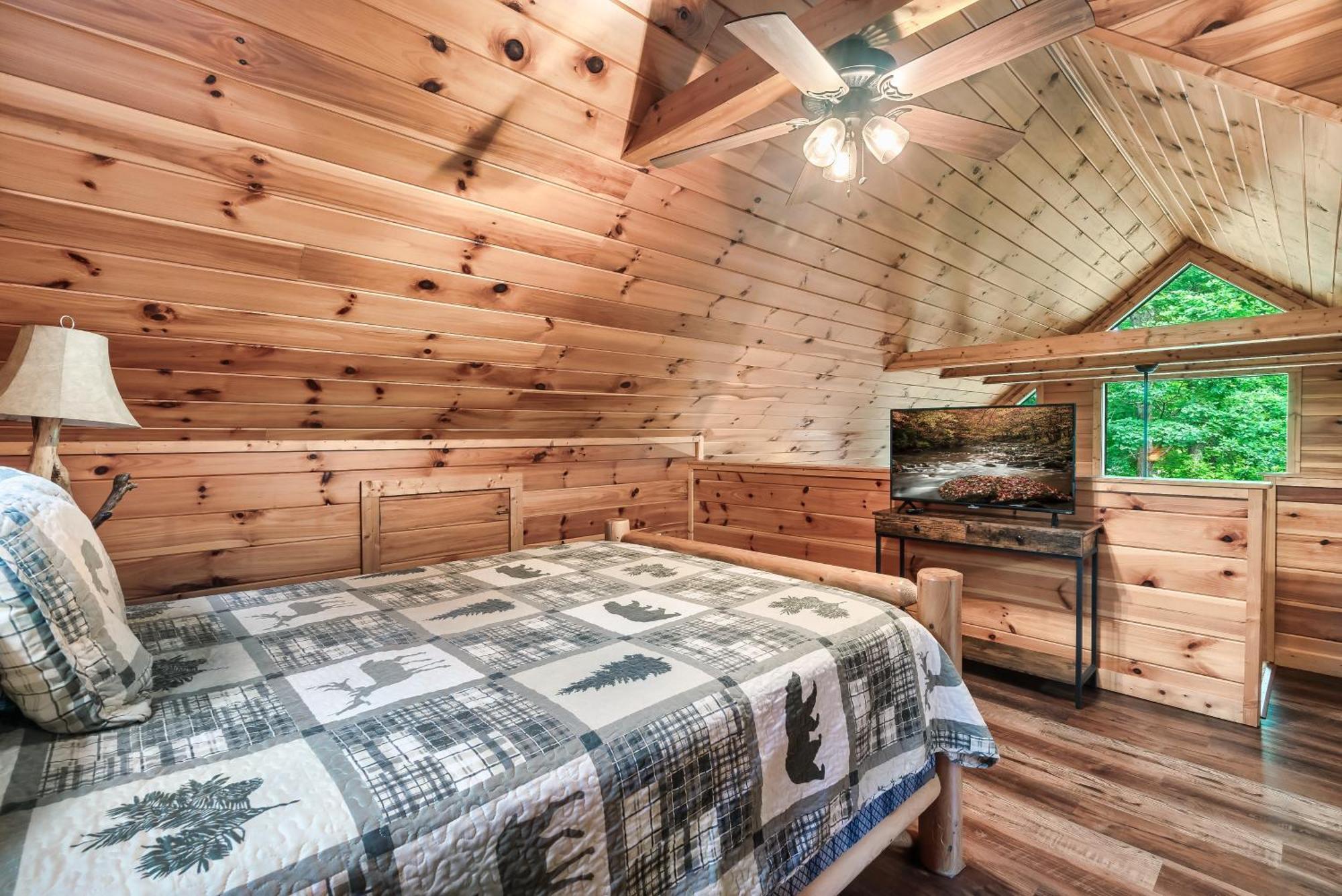 Peaceful Family Cabin With Hot Tub, Game Room, & More! Sevierville Exterior photo