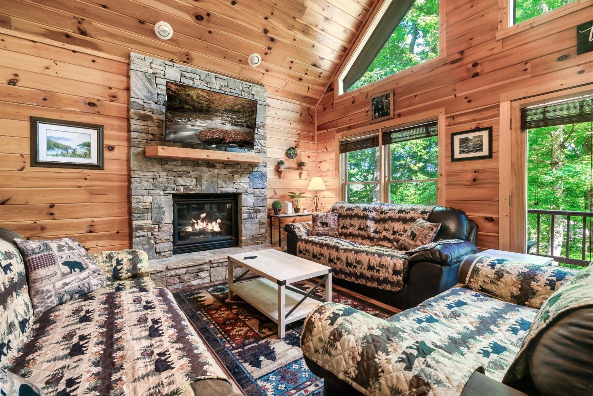 Peaceful Family Cabin With Hot Tub, Game Room, & More! Sevierville Exterior photo